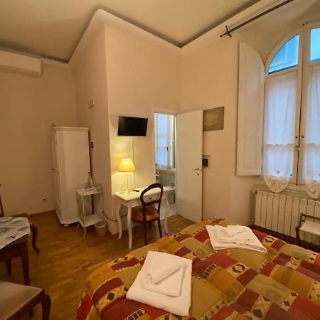 Bed and Breakfast Relais Del Duomo Florenz Exterior foto